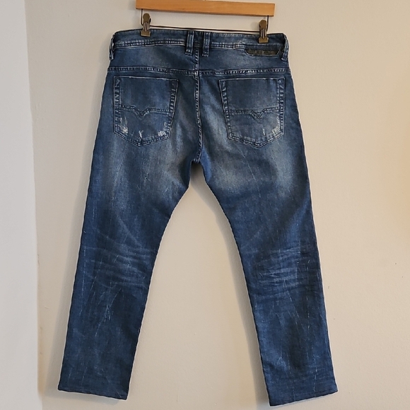 Men's Blue Jeans - Picture 5 of 7